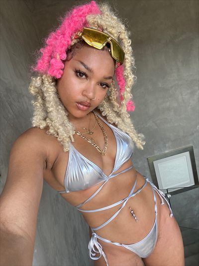 wowgia profile photo 2