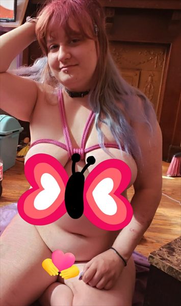 AmbrosiaKisses