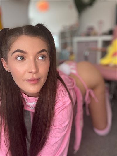 ⭐️RhiannonRyder ⭐️ CUSTOM QUEEN 👑 profile photo 2