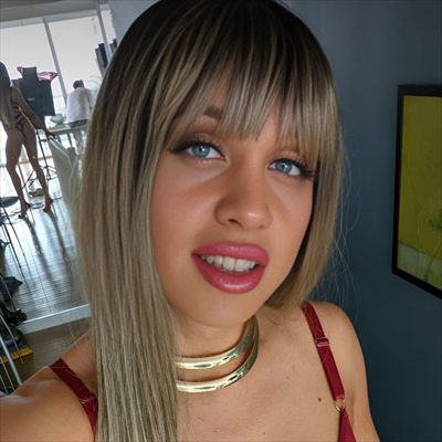 Cherry 🍒 profile photo 3