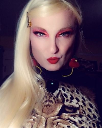 Dovima VanAussen profile photo 3