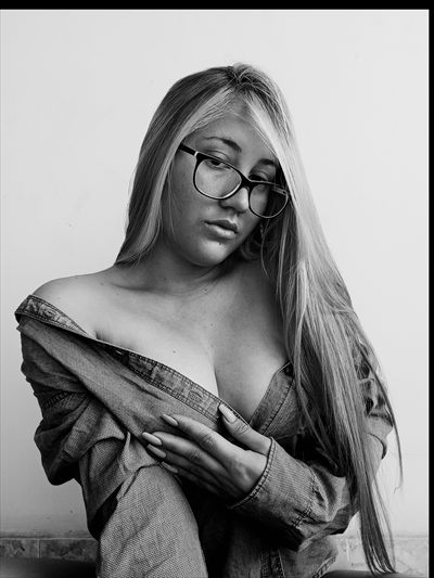 Mari🍒 profile photo 2