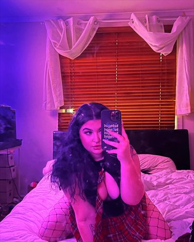 ur fav brunette❤️‍🔥 profile photo 3