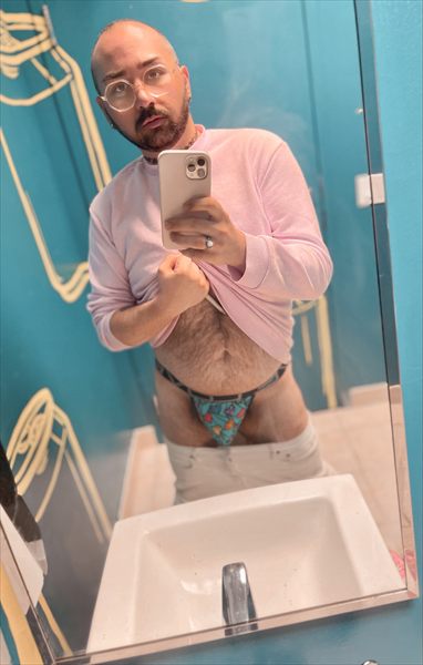 TheHotFriend