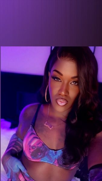 Shemale Chocolate