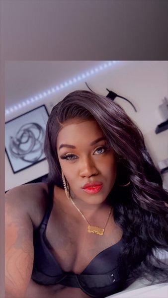 Shemale Chocolate profile photo 2