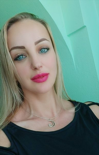 Amanda Taylor profile photo 2
