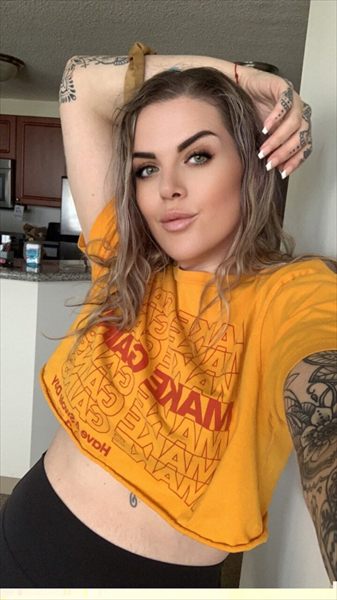 Allie profile photo 3