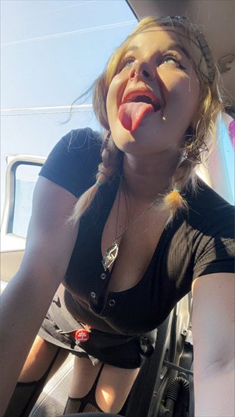 Naked Moon Momma 🍆🍑 NO PPV profile photo 2