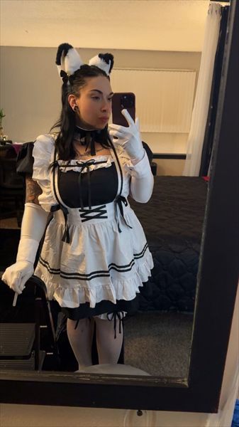 Abella Zee