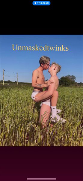 Unmaskedtwinks