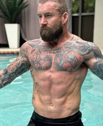 Joshua Hopkins profile photo 3
