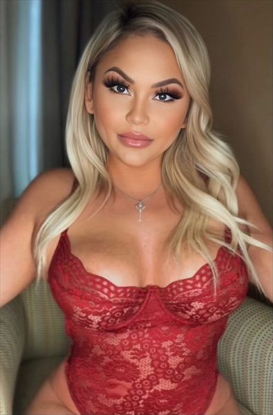 Ivy Monroe profile photo 3