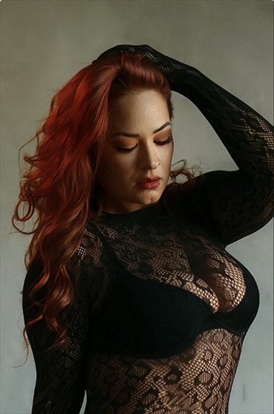 Nikki Nixx - VIP
