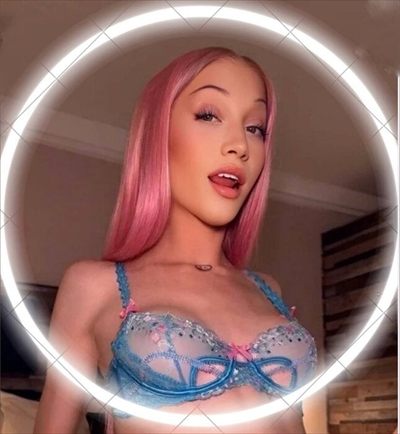 Bella Sky profile photo 3
