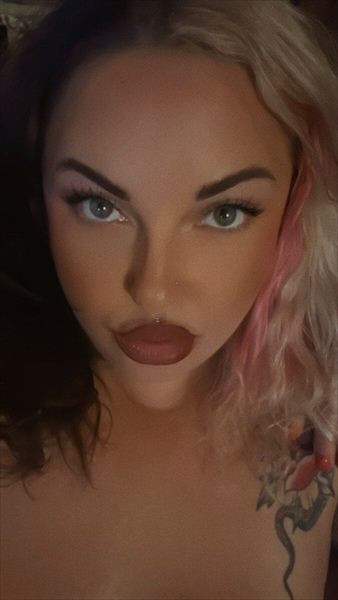 Goth Princess profile photo 3