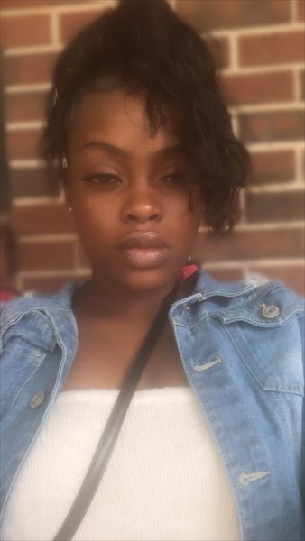 Prettybrownround profile photo 2