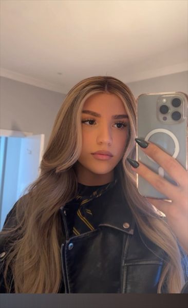 Ashley profile photo 3