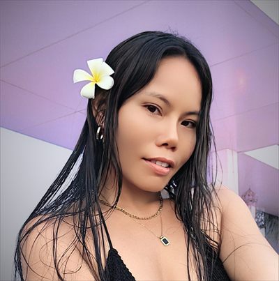 ChengneeFree💕 creator profile