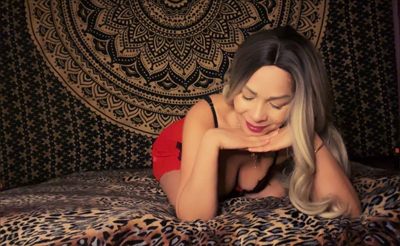 Layla sacred Touch profile photo 2