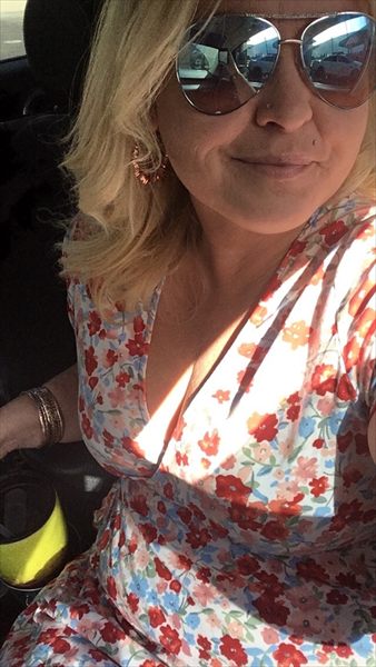 Amanda Whatshername profile photo 2