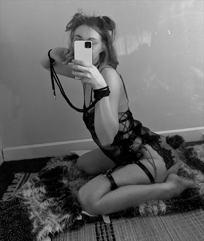 Redlittlefox98 profile photo 2