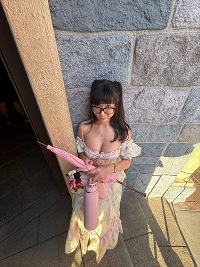 Stella Love profile photo 2