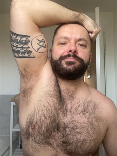 BeeryBeary profile photo 2