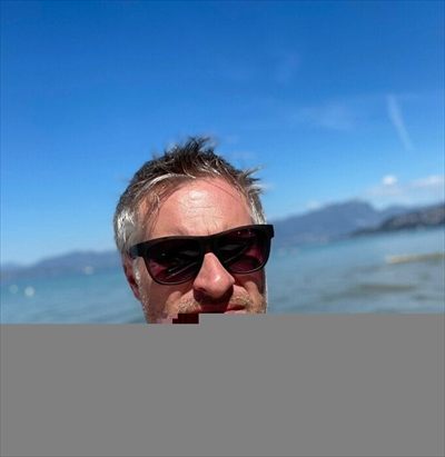 Bare Daddy profile photo 3