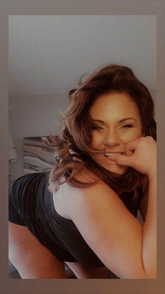 Samantha profile photo 3