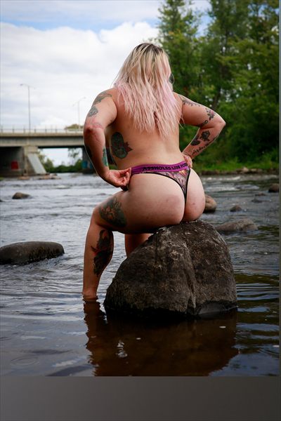Penny Swallows - The BJ Queen 👑 profile photo 2