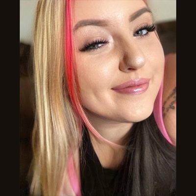 Kayleigh 🍒 profile photo 3