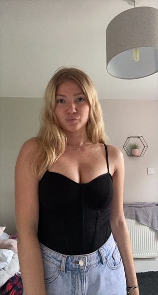 Amanda Jones profile photo 2