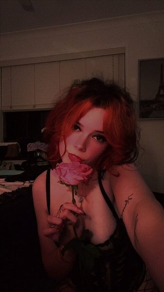 Allie_rose profile photo 3