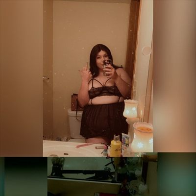 Nikkie V. profile photo 3