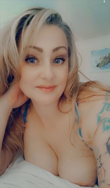 Lacey Rain profile photo 2