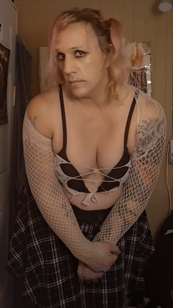 Nikki Moon