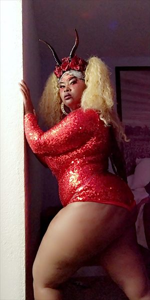 Twinki Da Queen