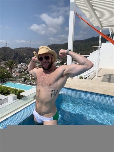 Owen Daniels profile photo 3
