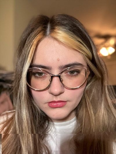 Julia profile photo 3