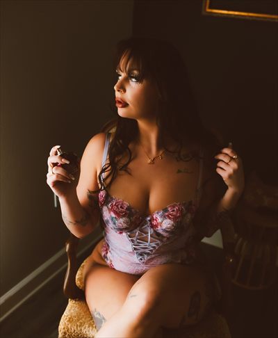 NastyBratMomma 🍑 profile photo 2