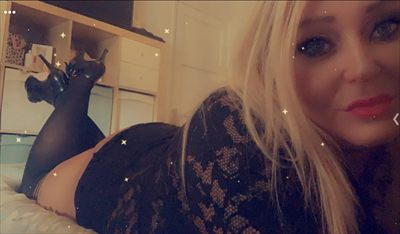 Voluptuous  Caty profile photo 2