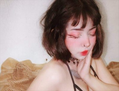 violet profile photo 2