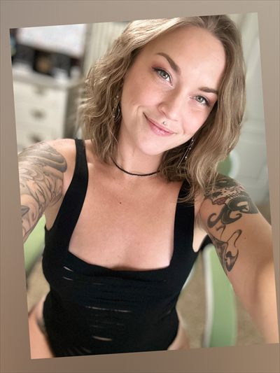 Mollie Rose! 🌳🖤