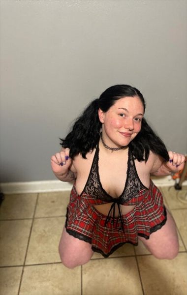 nsfwlilyx 🖤 profile photo 3