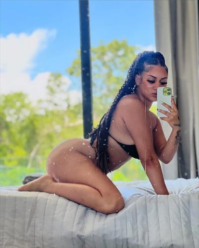 OH THATS IVORY 😉 profile photo 3