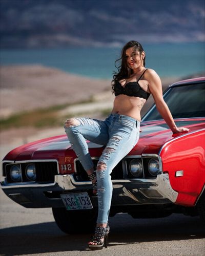 Emma Rose 🌹 profile photo 3