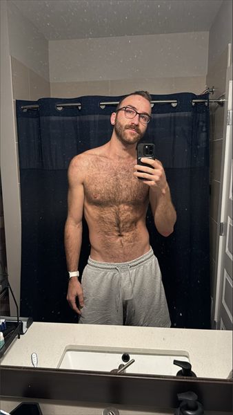 Humbly Hung profile photo 3
