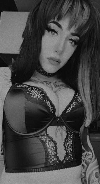 𝒦ℯ𝓁𝓁𝓏 ℐ𝓈 guilty  ❤️‍🔥 profile photo 2