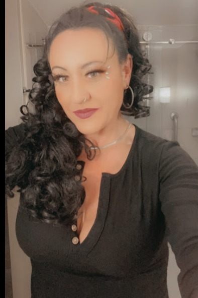 Juliana Turner profile photo 2